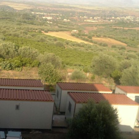 Sivillage Motta SantʼAnastasia Extérieur photo